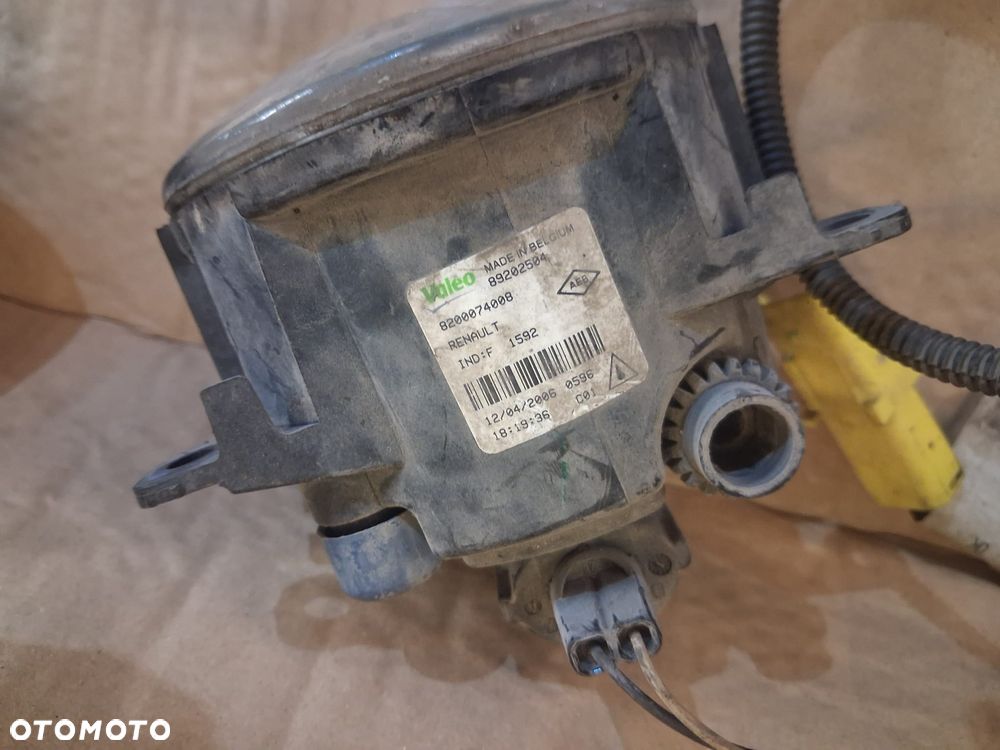 Halogen RENAULT MEGANE II prawy lewy  OE - 3