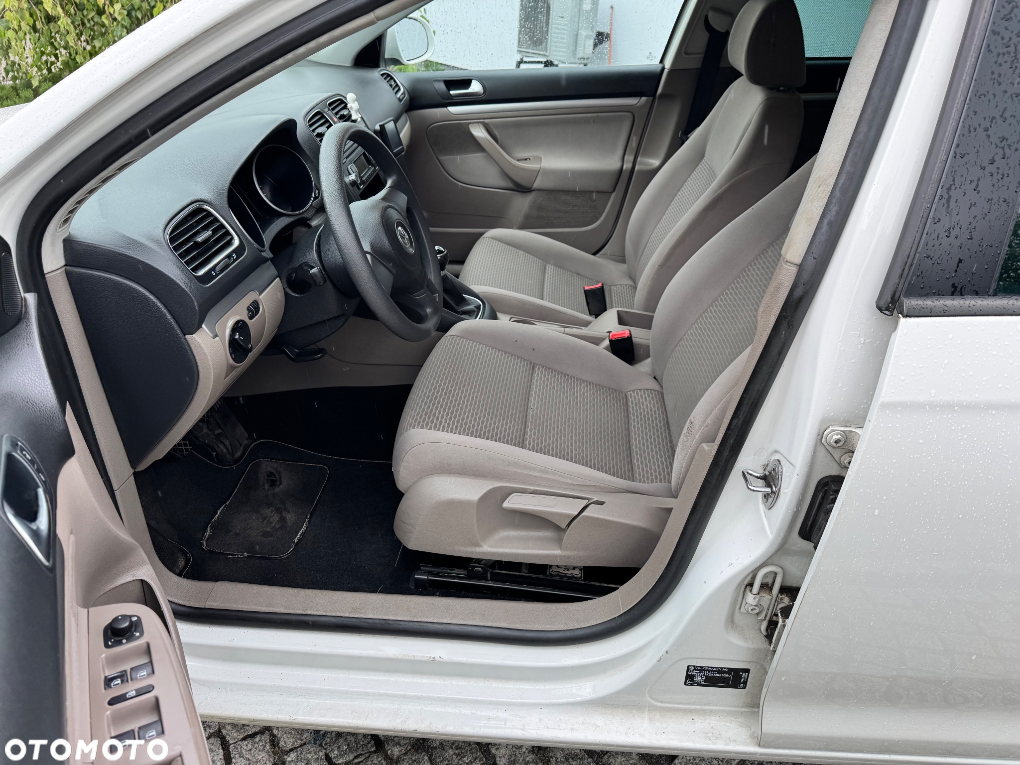 Volkswagen Golf - 21