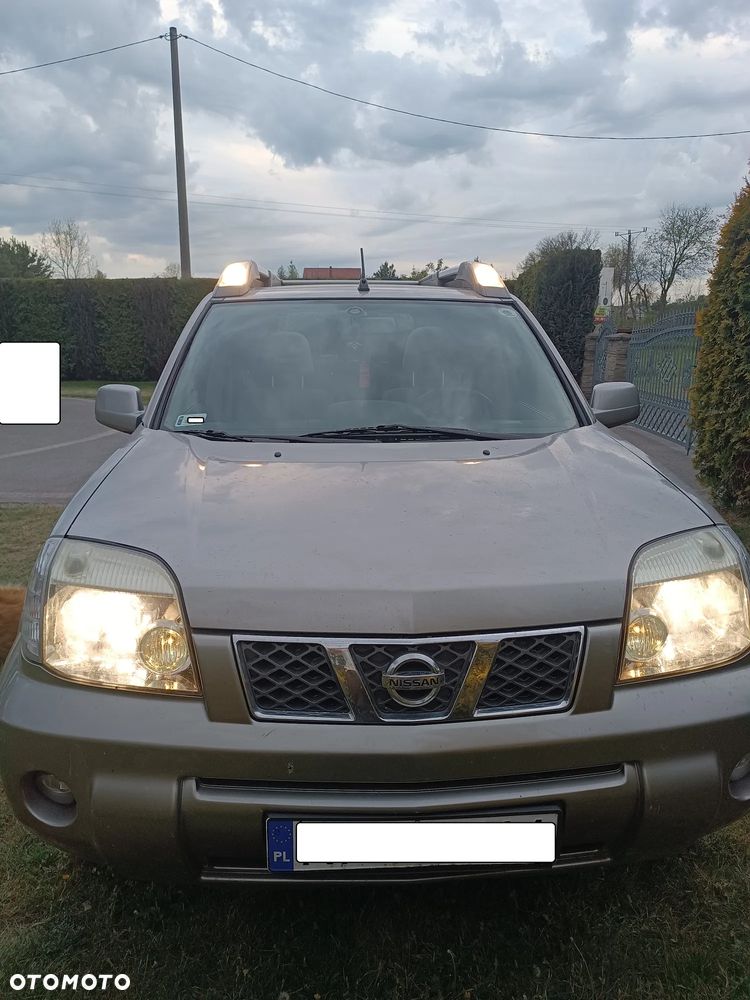 Nissan X-Trail 2.0 Sport + - 10