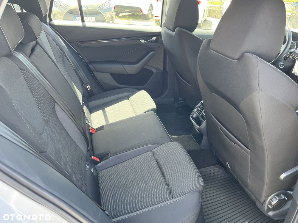 Skoda Octavia 1.5 TSI ACT Ambition - 10