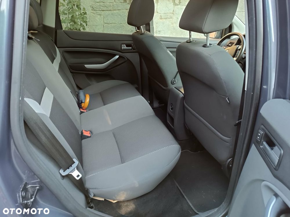 Ford Kuga 2.0 TDCi 4WD Titanium - 5