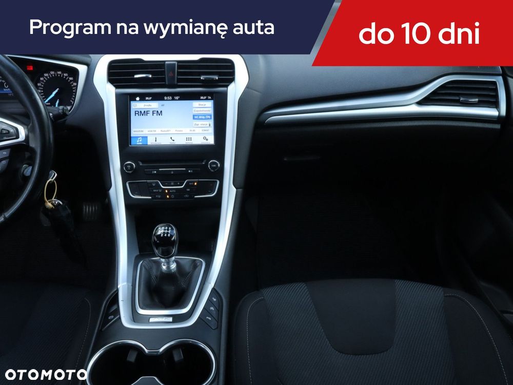 Ford Mondeo - 10
