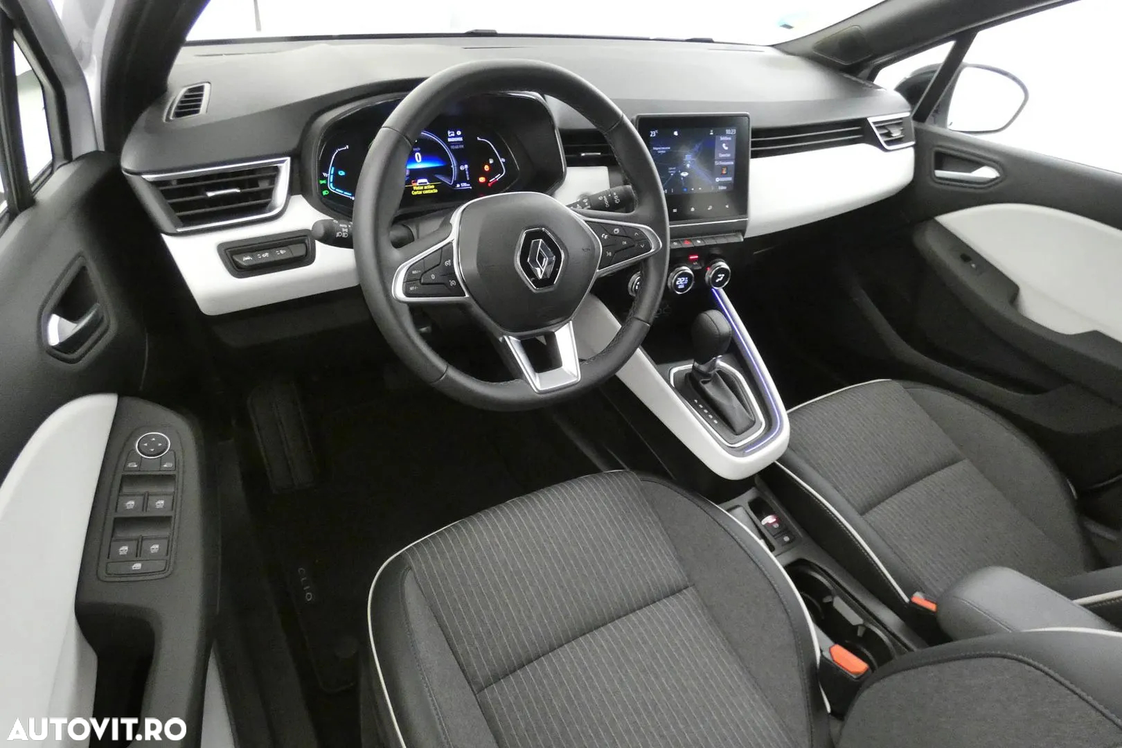 Renault Clio V E-Tech full hybrid 145 Techno - 5