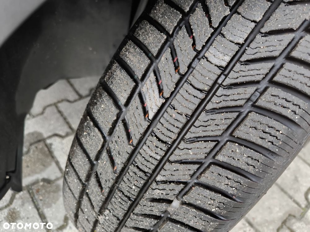 Peugeot 3008 BlueHDi 130 Stop & Start Allure - 23