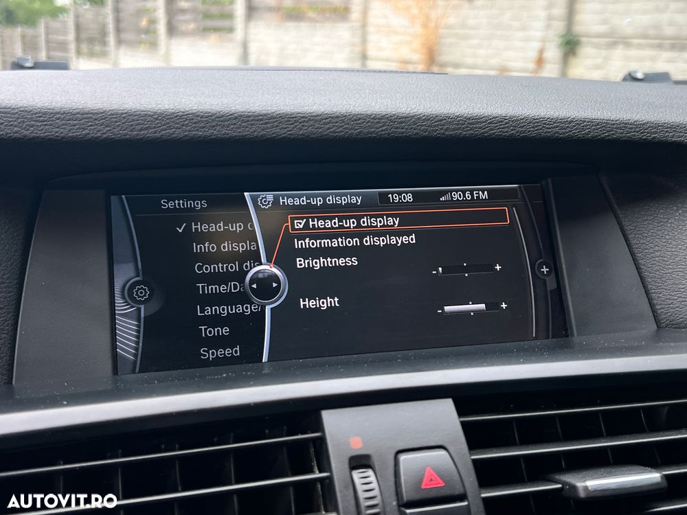 BMW X3 ver-xdrive20d-at-standard - 16