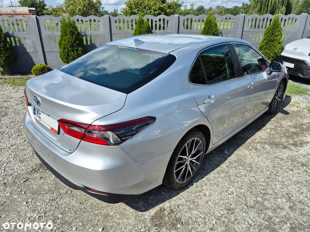 Toyota Camry 2.5 Hybrid Prestige CVT - 6