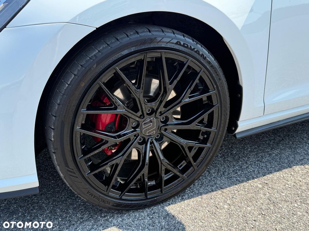 Volkswagen Golf GTI Performance BlueMotion Technology DSG - 28