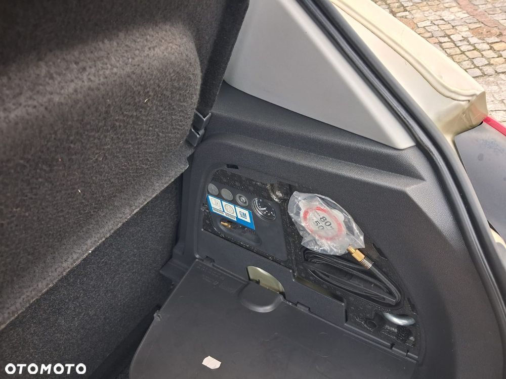 Opel Corsa - 29