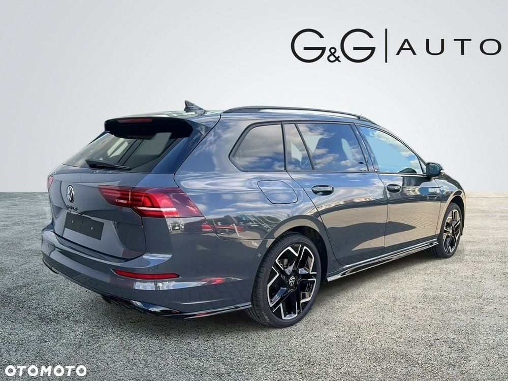Volkswagen Golf - 6