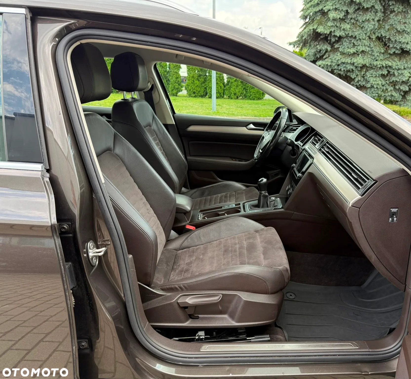 Volkswagen Passat 2.0 TDI BMT Highline - 13