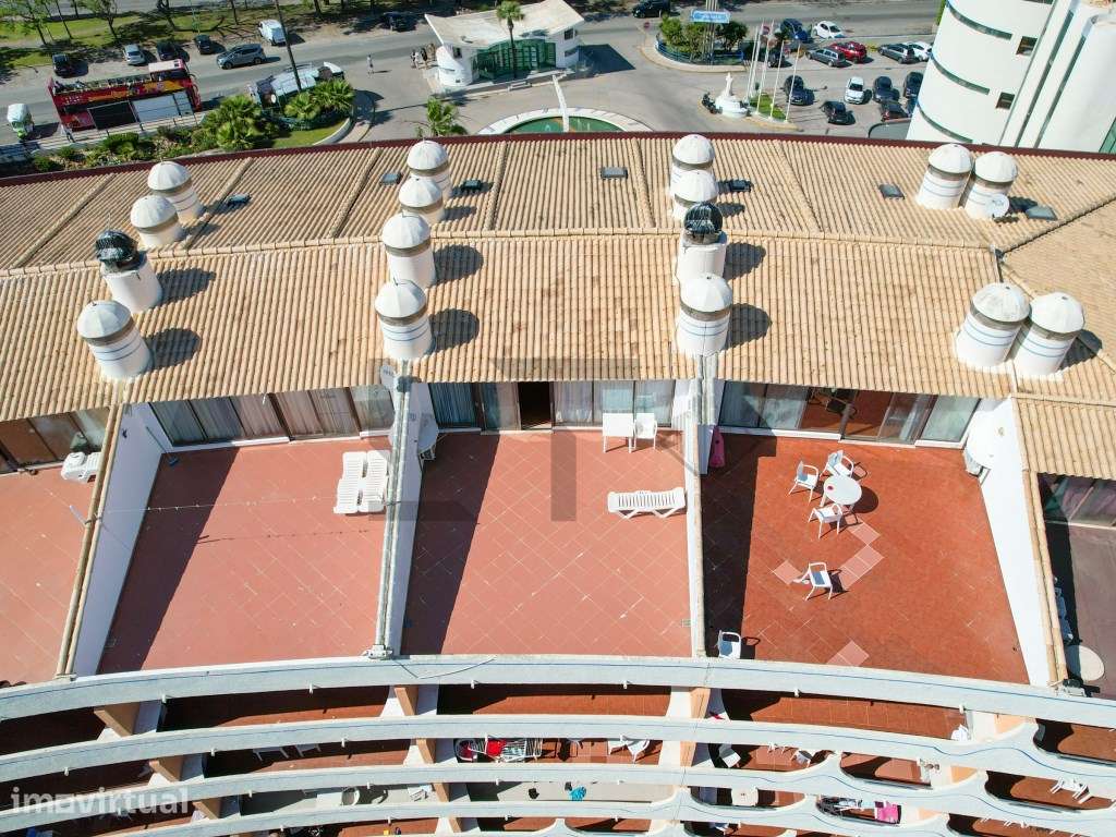 Hotel Apartamentos para Venda em Albufeira, Algarve - Grande imagem: 3/24