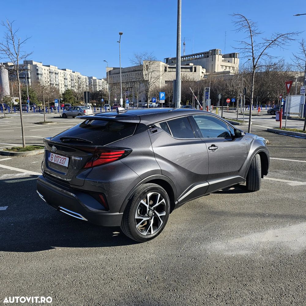 Toyota C-HR - 4