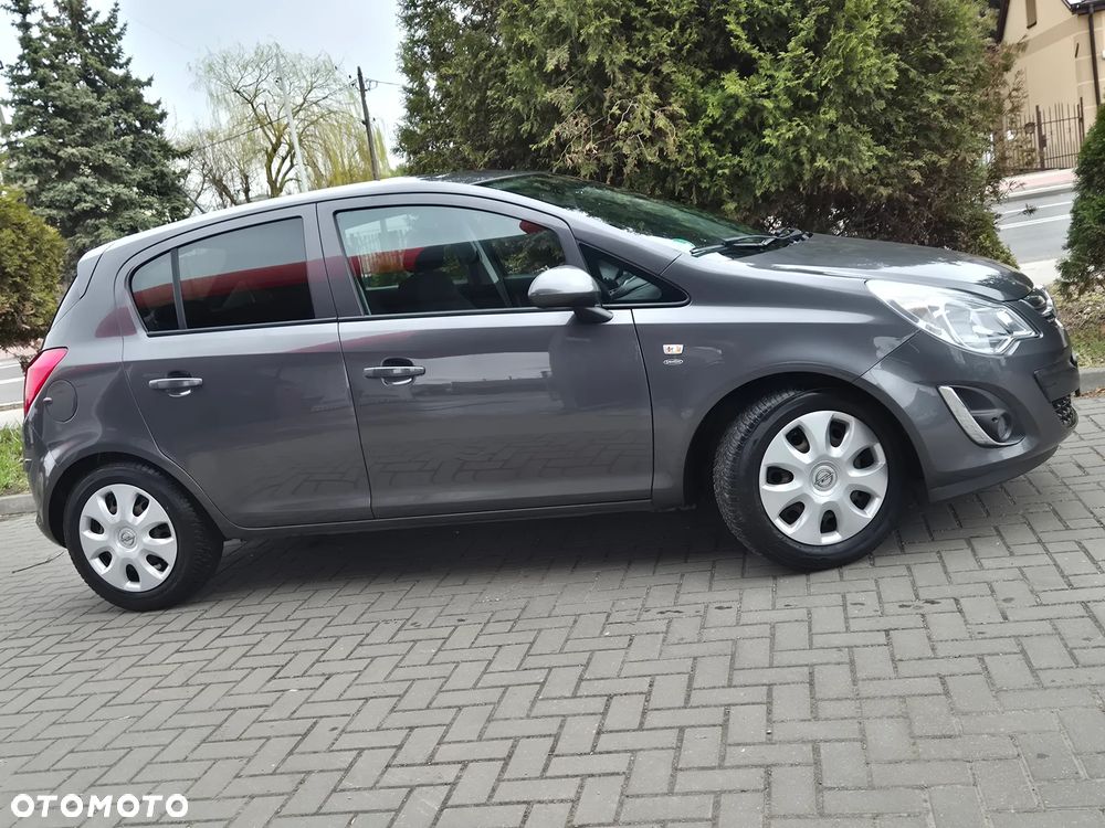 Opel Corsa 1.4 16V Satellite - 17
