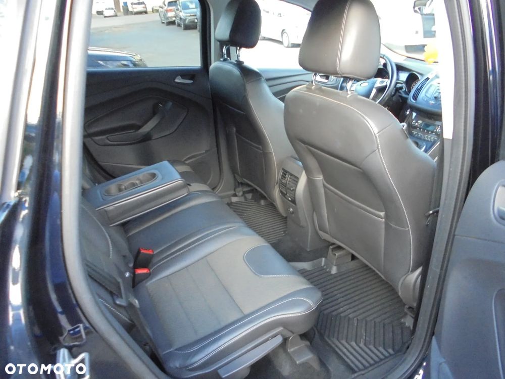 Ford Kuga 2.0 TDCi 4x2 Titanium - 15