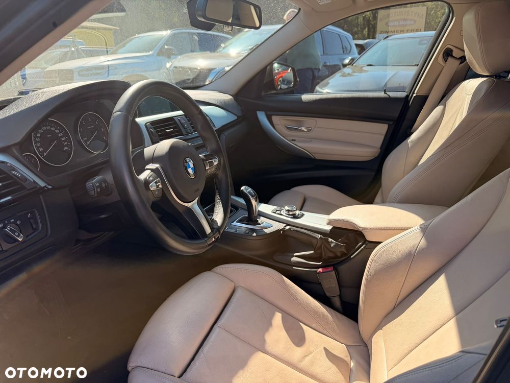 BMW Seria 3 320d Sport Line - 9