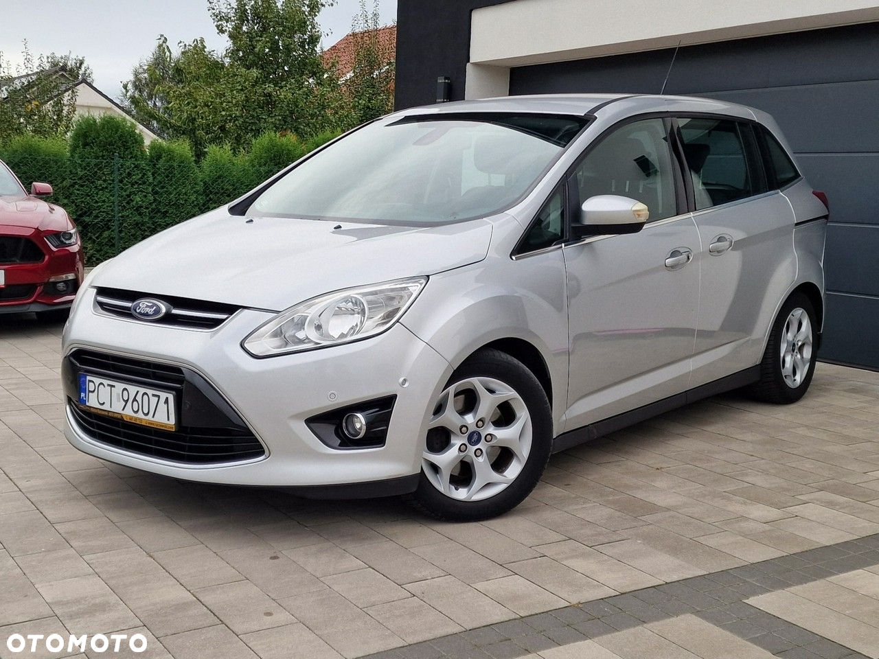 Ford Grand C-MAX 2.0 TDCi Titanium - 25
