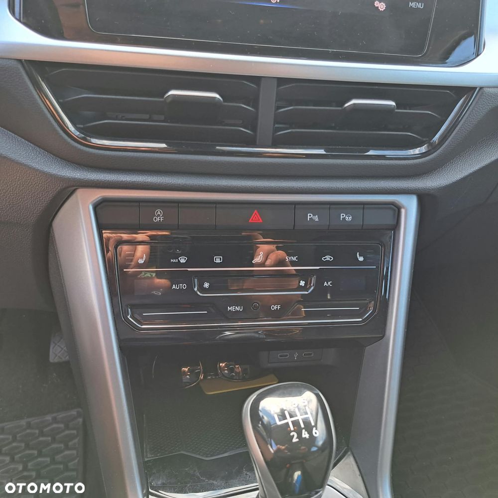 Volkswagen T-Roc 1.0 TSI Life - 8