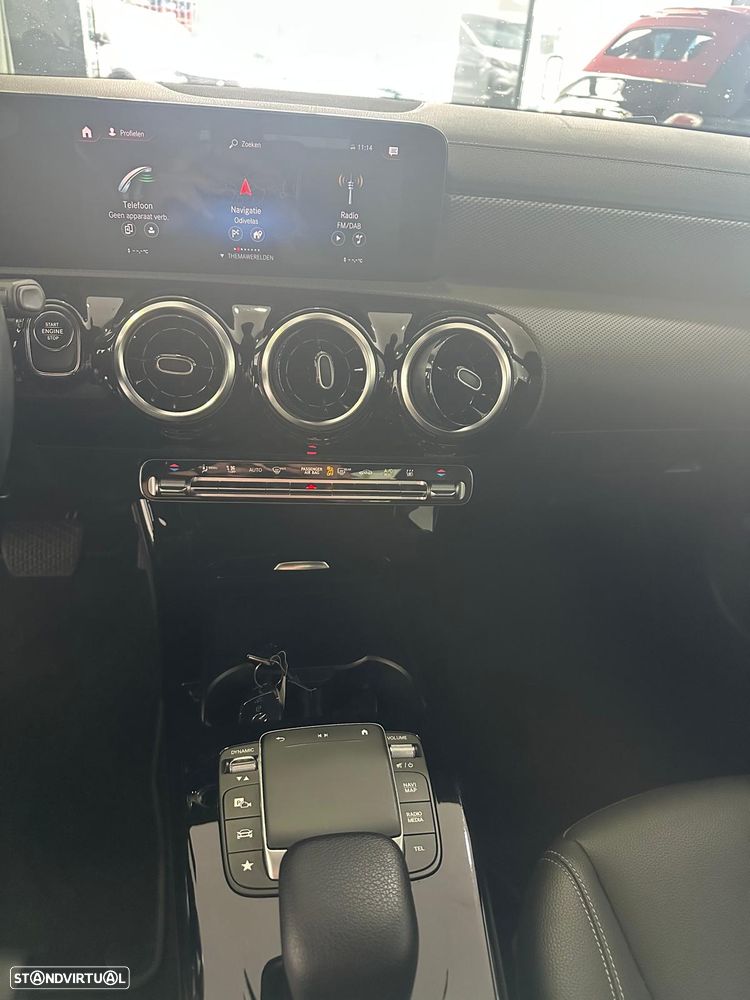 Mercedes-Benz CLA 250 e 8G-DCT Progressive - 11
