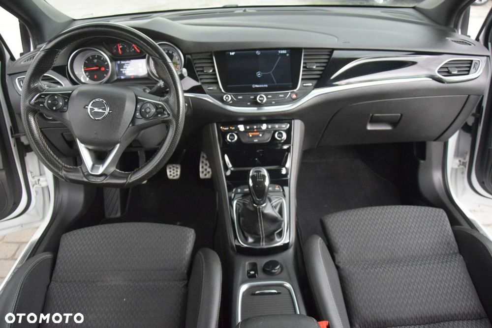 Opel Astra 1.4 Turbo Innovation - 27