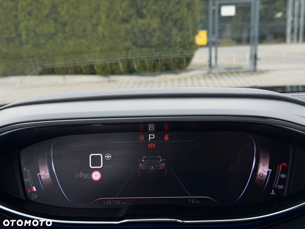Peugeot 3008 1.5 BlueHDi GT S&S EAT8 - 28