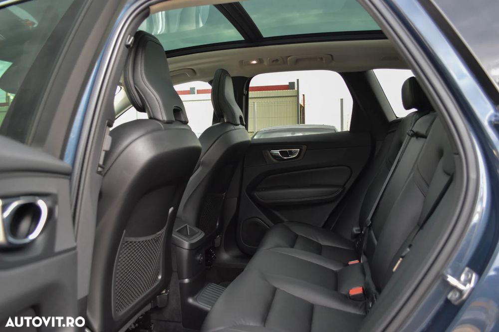 Volvo XC 60 Recharge T6 Twin Engine eAWD Inscription Expression - 30