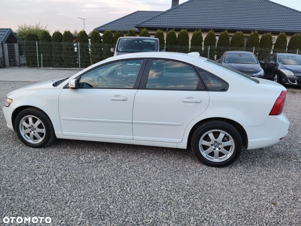 Volvo S40 2.0 - 13