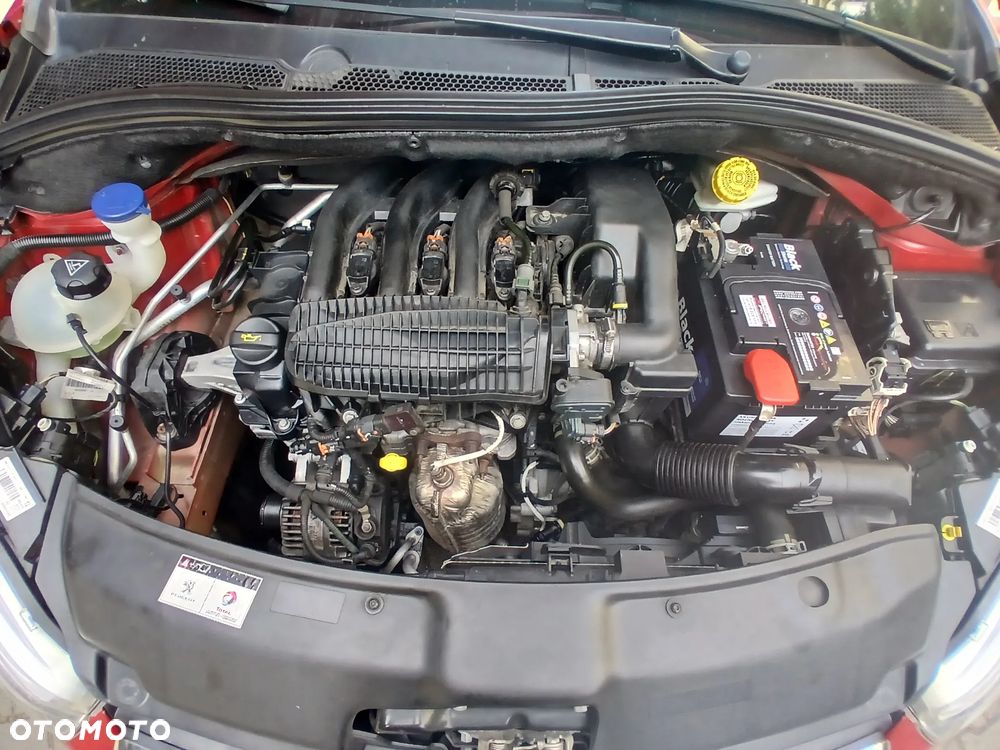 Peugeot 208 1.2 PureTech Active - 11