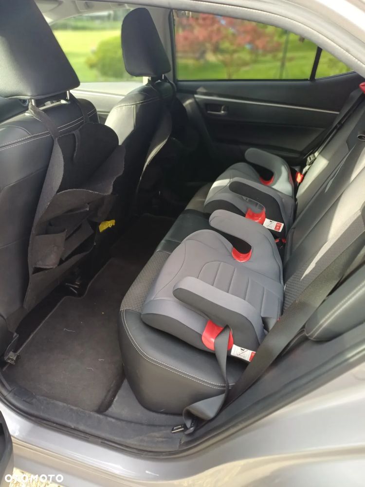 Toyota Corolla 1.6 Prestige - 10