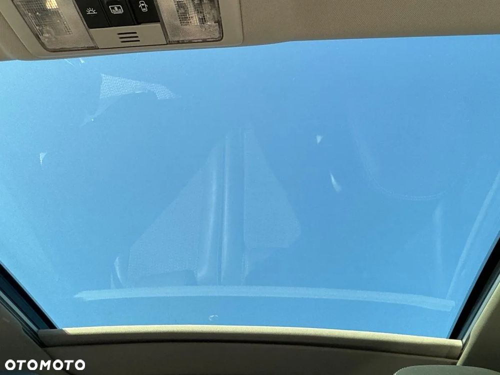 Toyota Verso 1.6 D-4D Prestige - 4