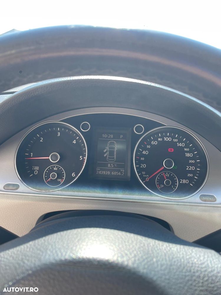 Volkswagen Passat 2.0 TDI BlueMotion Tehnology DSG Comfortline - 7