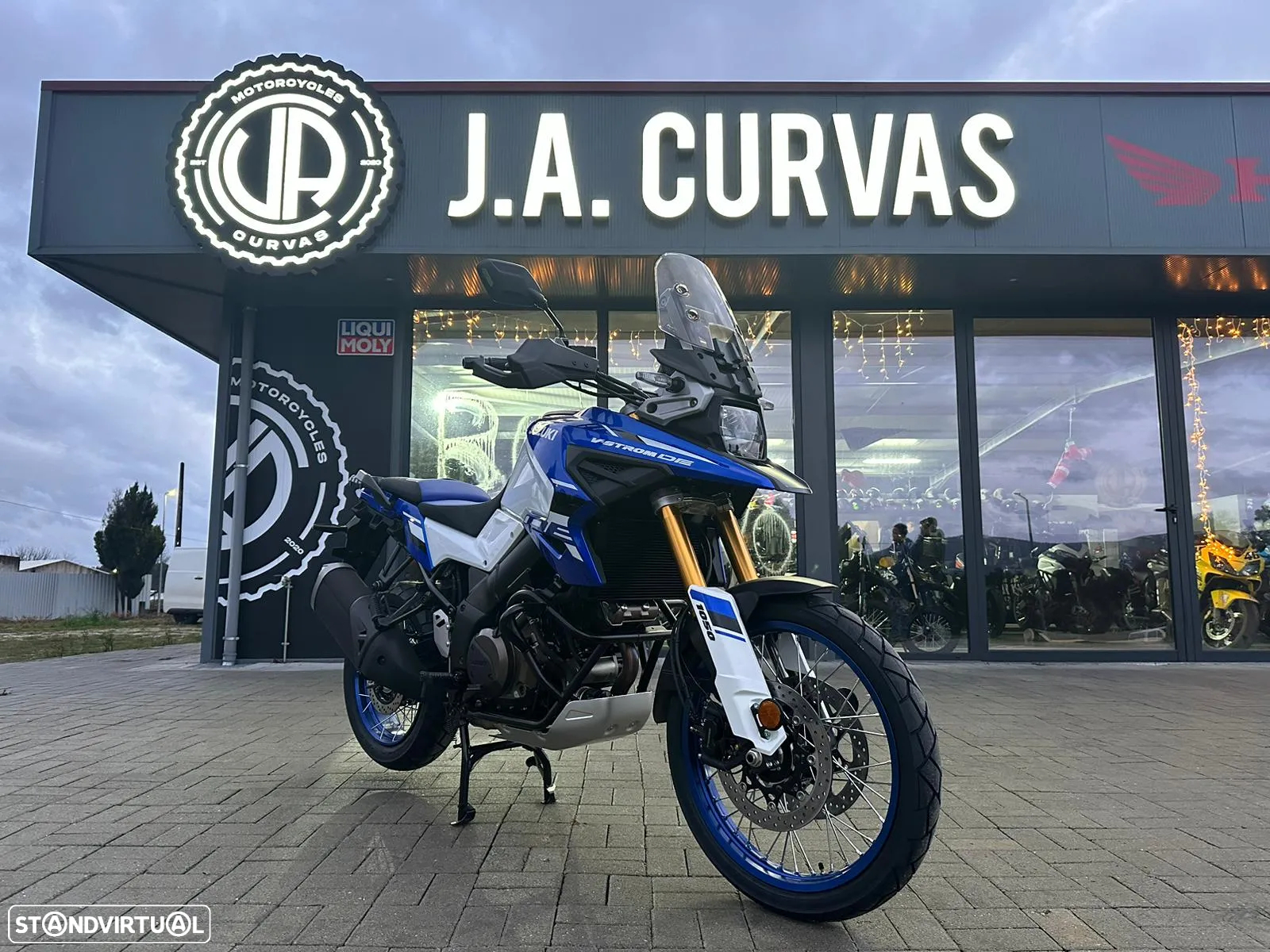 Suzuki V Strom 1050 DE - 2