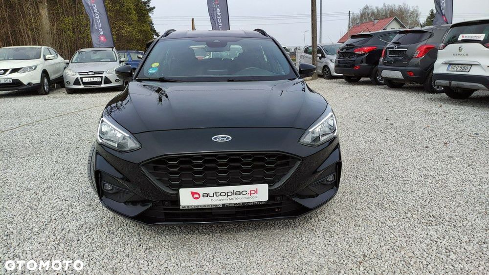 Ford Focus 1.5 EcoBlue Start-Stopp-System ST-LINE DESIGN - 18