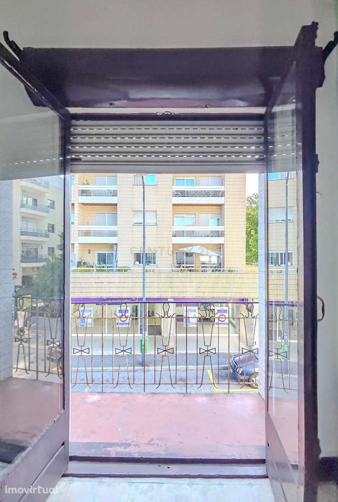 Casa T3 em Gondomar com Vista e Grande Potencial de Recuperação - Grande imagem: 5/34