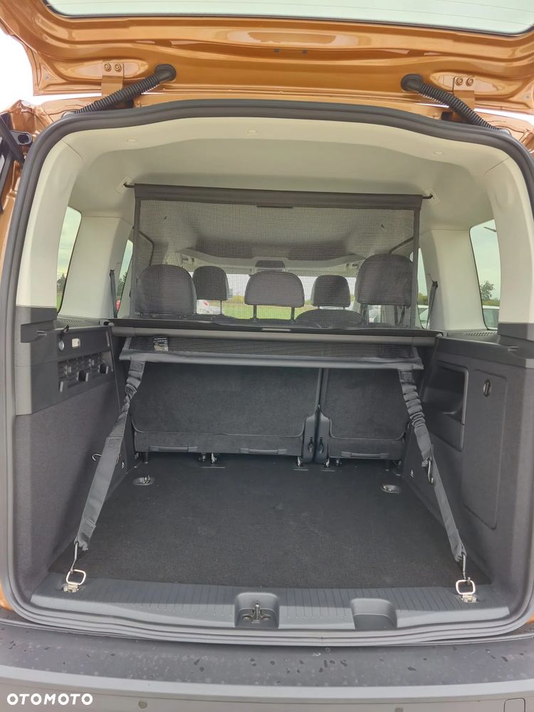 Volkswagen Caddy 2.0 TDI PanAmericana DSG - 8