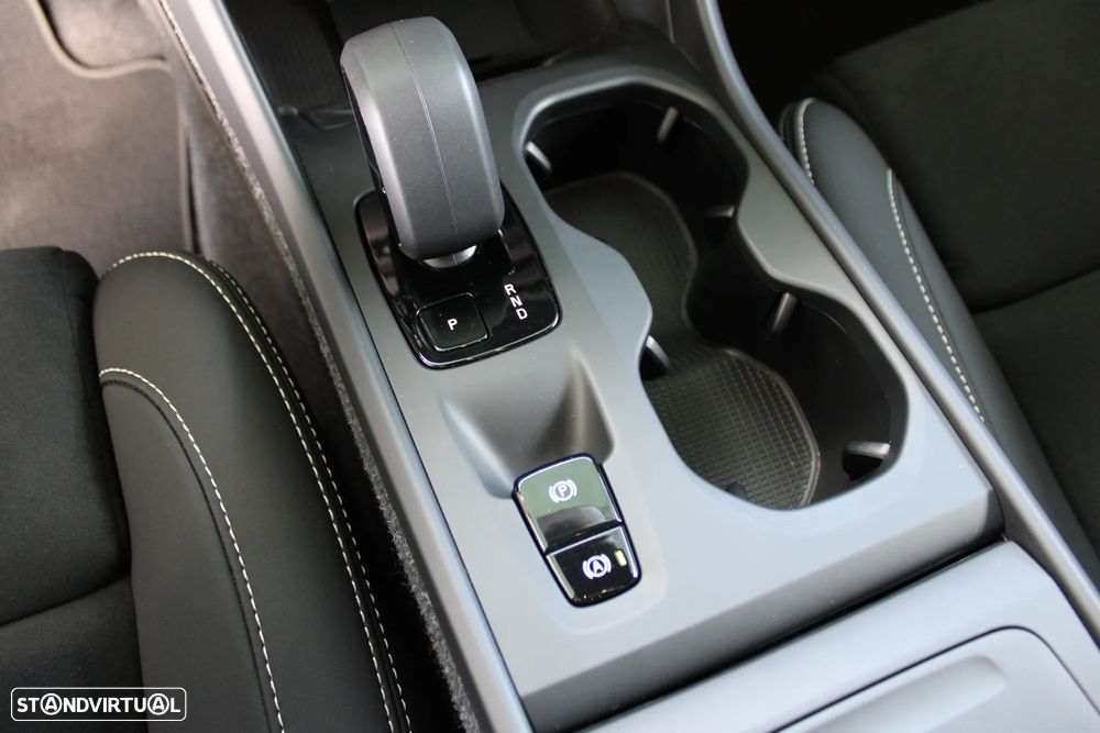 Volvo XC 40 1.5 T2 Plus Dark Auto - 32