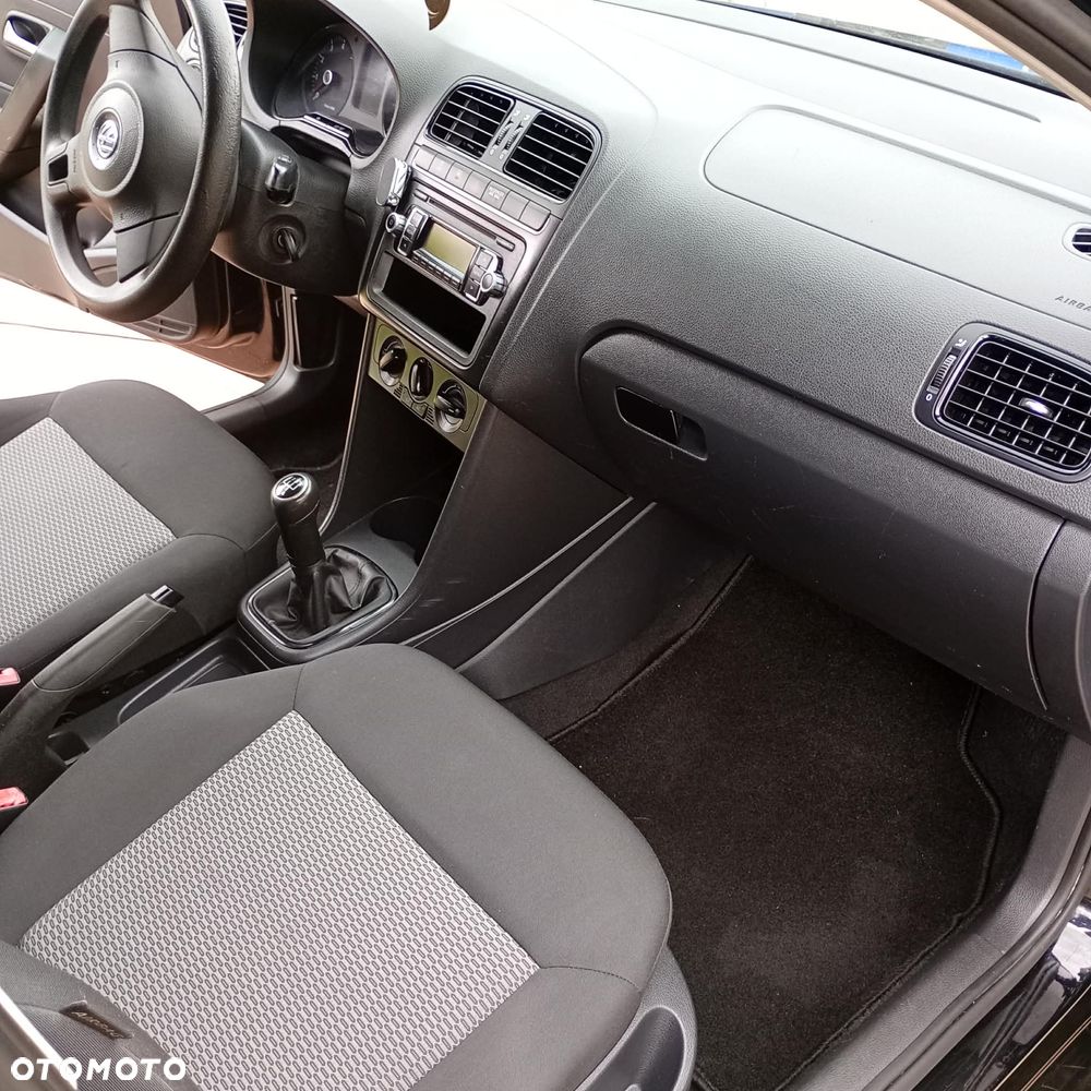 Volkswagen Polo - 4