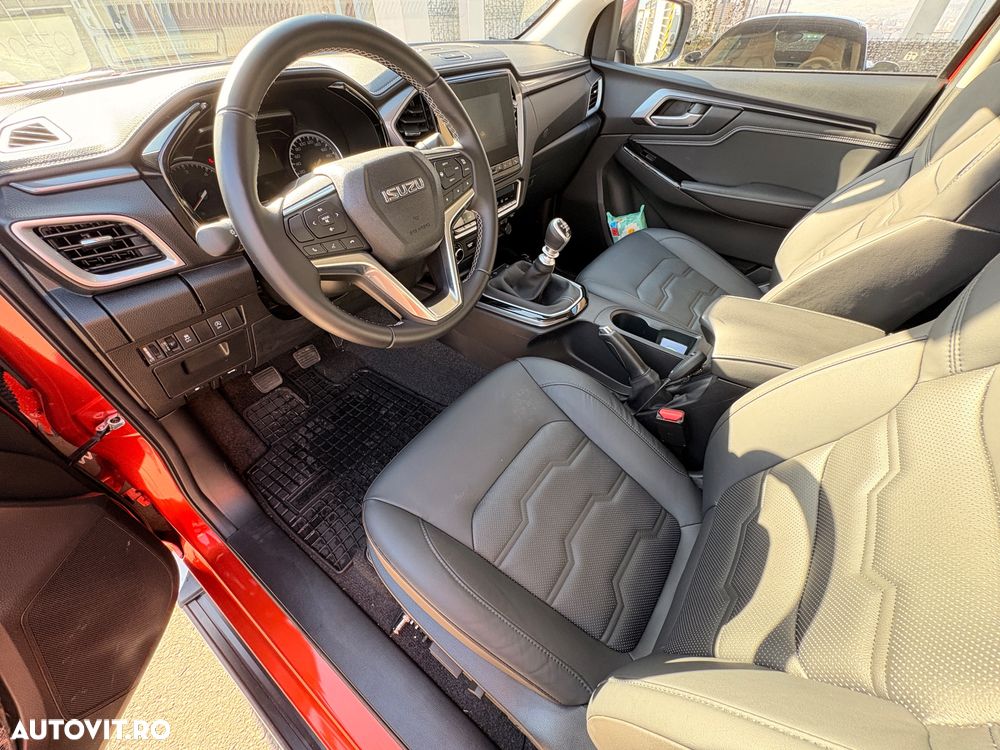 Isuzu D-Max 1.9 DSL 4x4 Double Cab MT Premium - 7