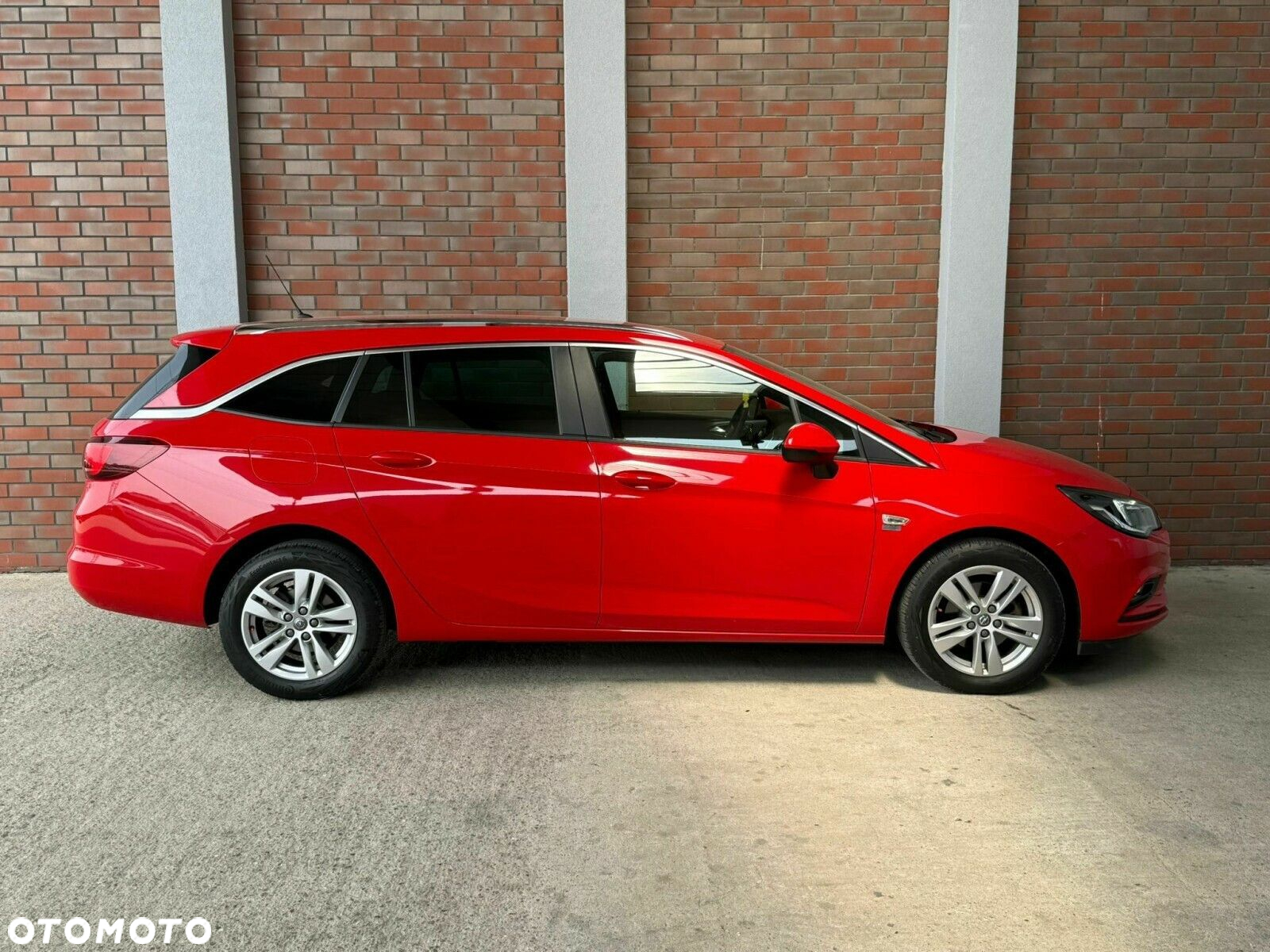 Opel Astra V 1.4 T Enjoy - 6