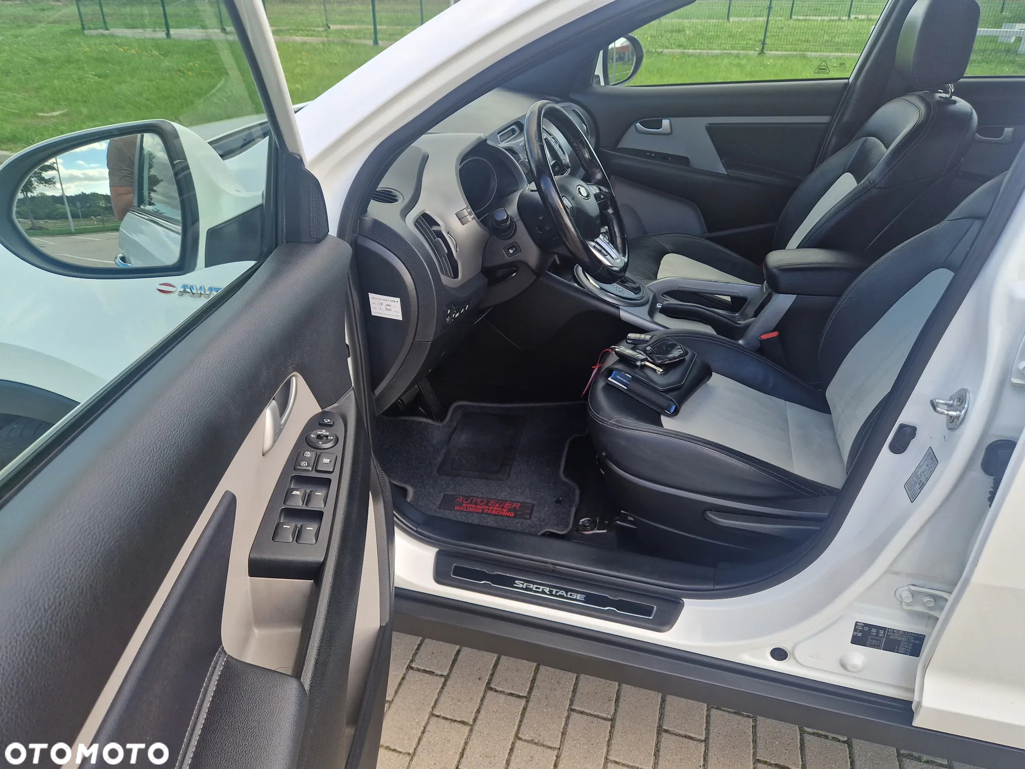Kia Sportage 2.0 CRDI 4WD Automatik Fifa World Cup Edition - 10