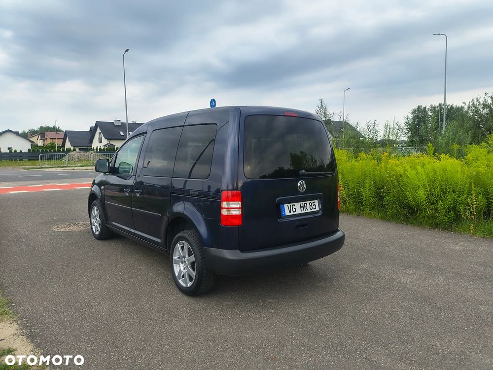 Volkswagen Caddy - 8