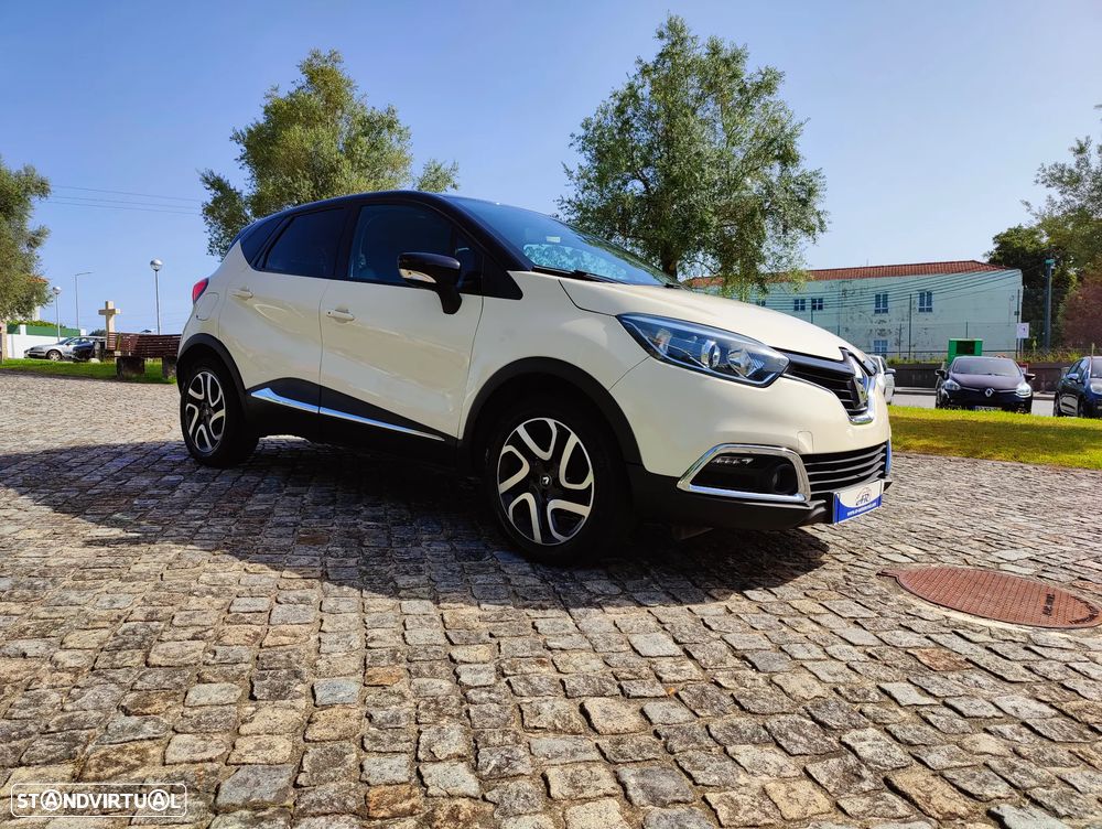 Renault Captur 0.9 TCE Exclusive - 2