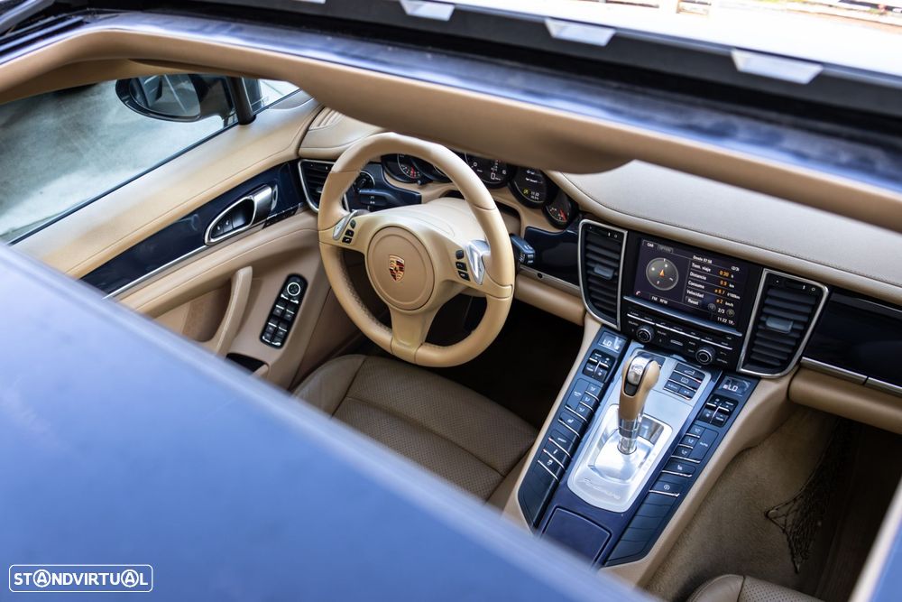 Porsche Panamera Platinum Edition - 14