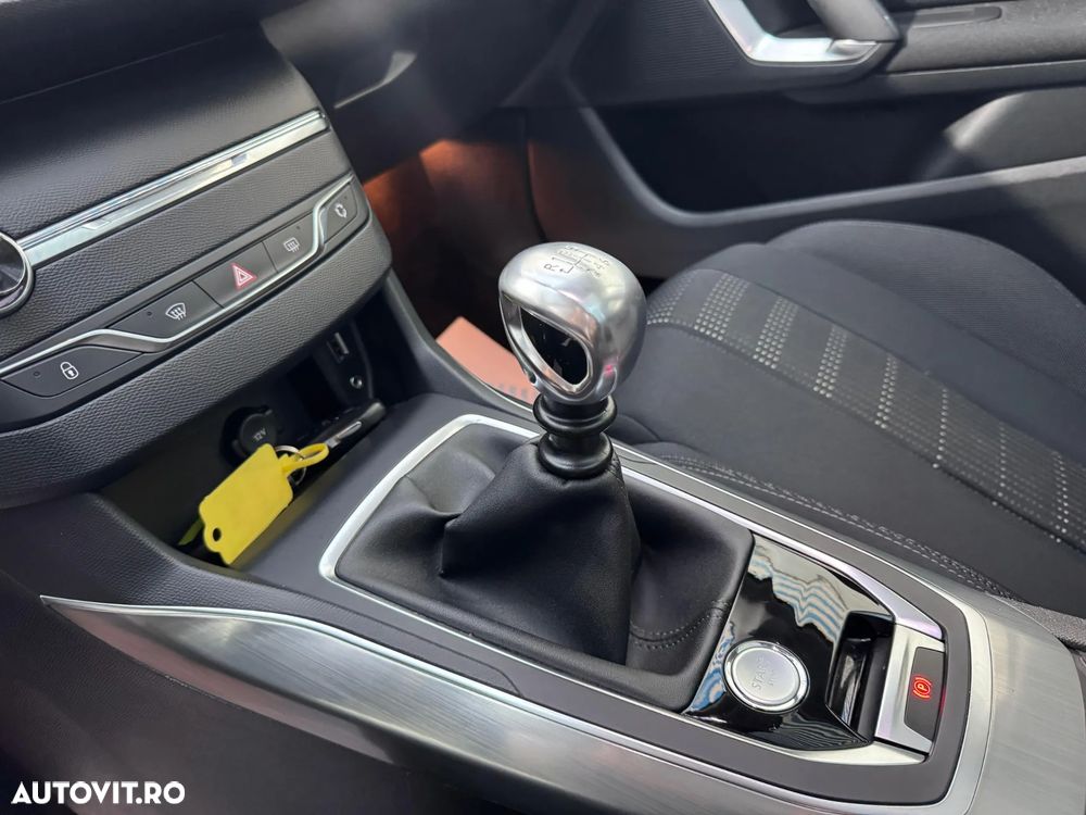Peugeot 308 PureTech 130 Stop & Start GT-Line Edition - 19
