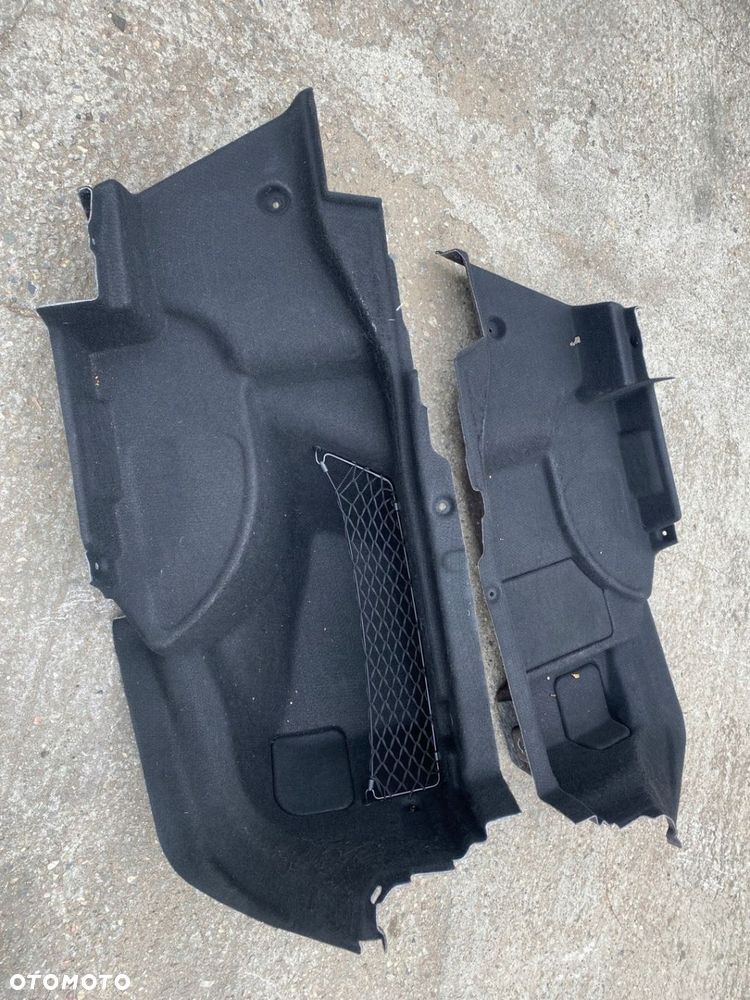 MERCEDES W 213 boczek bagaznika - 1