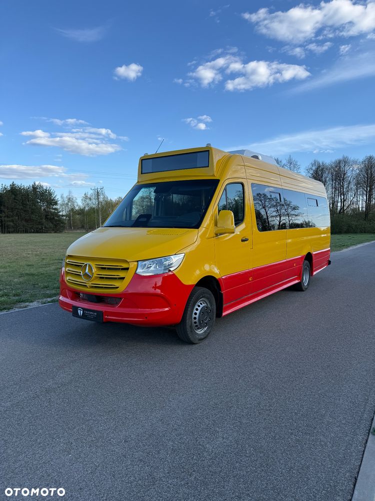 Mercedes-Benz Sprinter 517 - 5