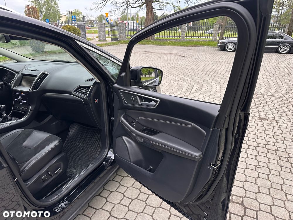 Ford S-Max 2.0 EcoBlue 4WD Titanium - 25