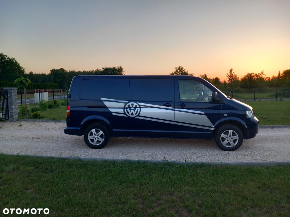 Volkswagen Transporter - 4