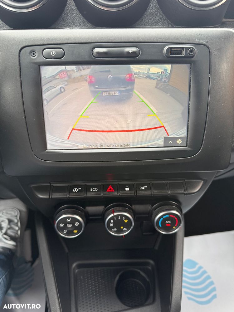 Dacia Duster TCe 100 2WD Celebration - 13