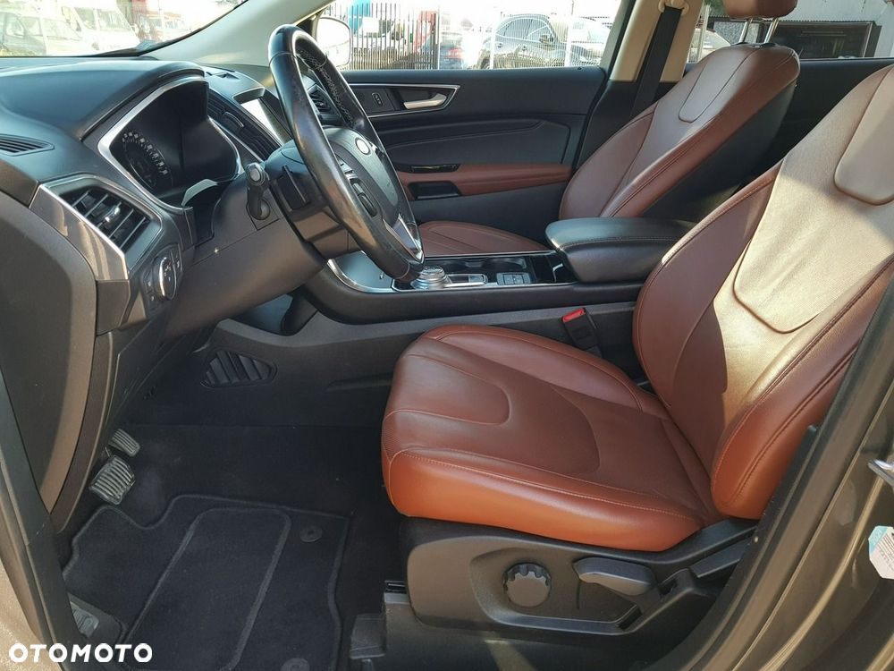 Ford Edge 2.0 EcoBlue Bi-Turbo 4x4 Titanium - 10