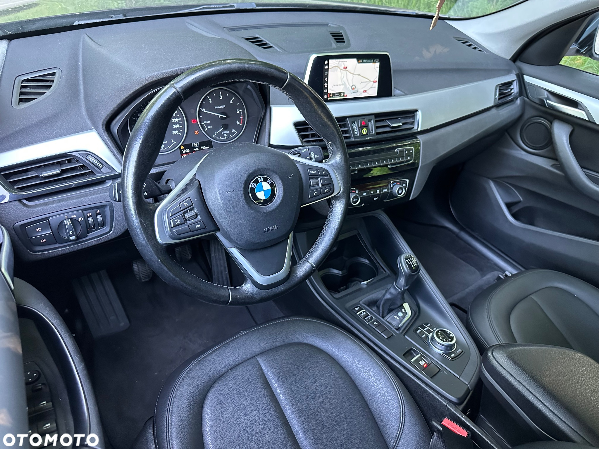 BMW X1 sDrive16d - 14